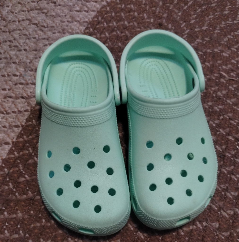 Crocs